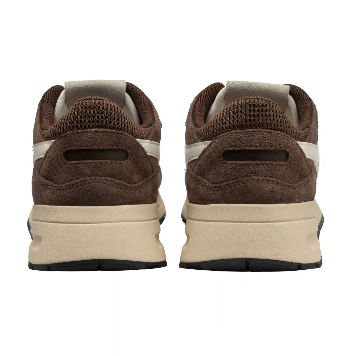 Gola Classics Women's Delta Sneakers - Otter/Off White